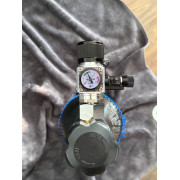 Редуктор Мини с электромагнитным клапаном на 12 Вольт, регулятором тонкой настройки и счетчиком пузырьков